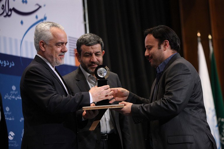 کسب رتبه اول در بهره گیری از زیرساخت های آموزش مجازی توسط دانشکده